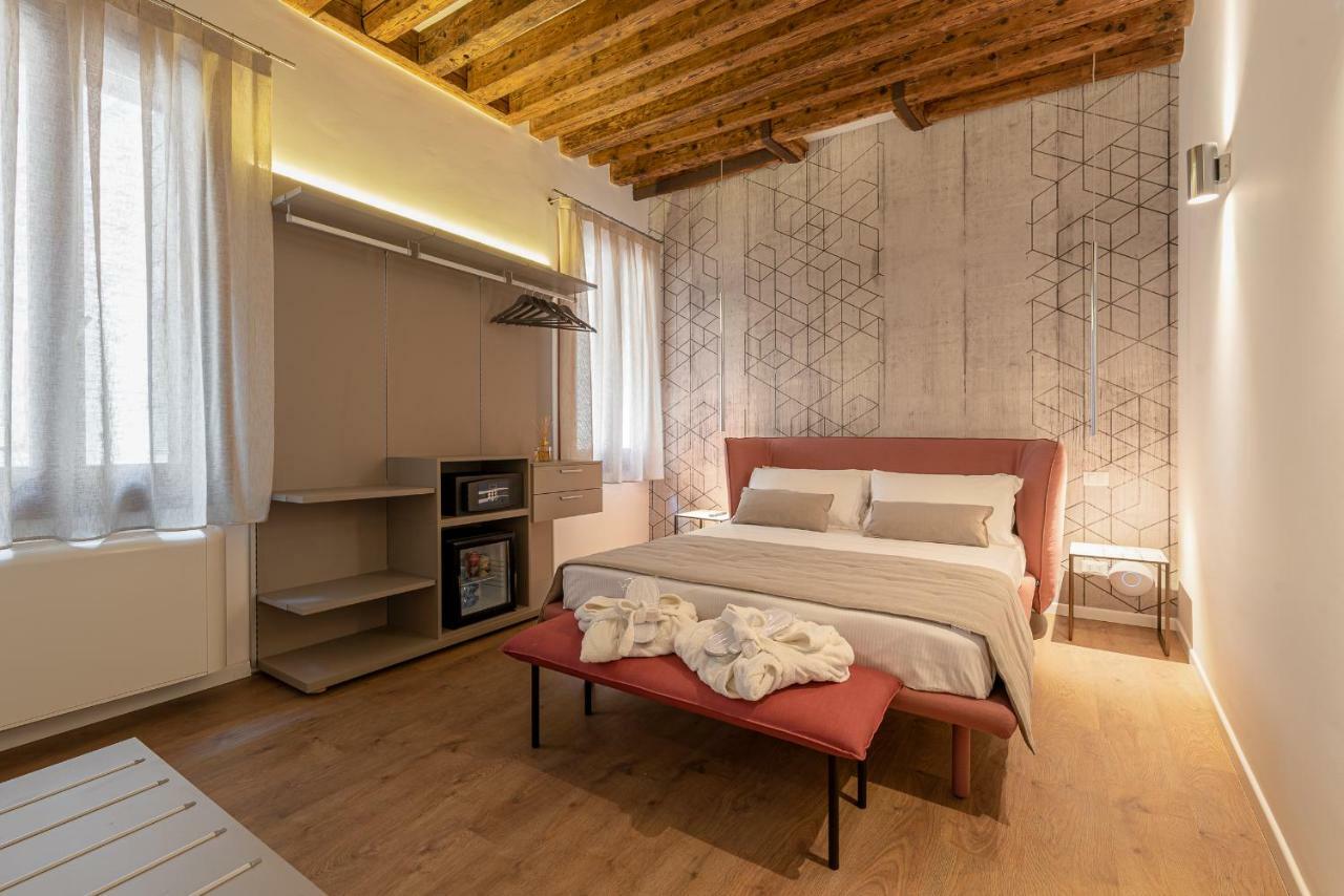 La Finestra Sulle Beccarie Hotell Venedig Exteriör bild